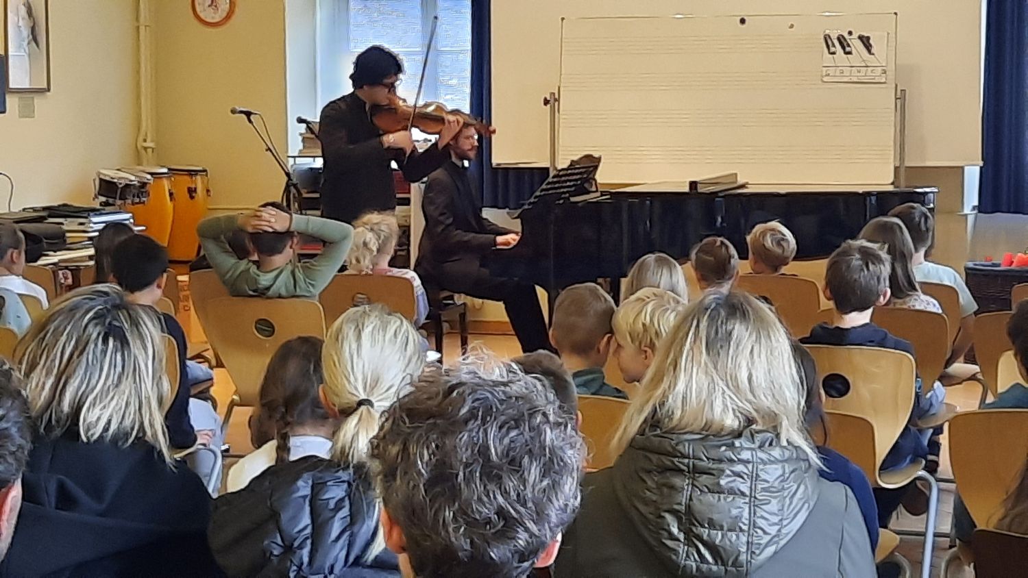 „Podium zu Gast“